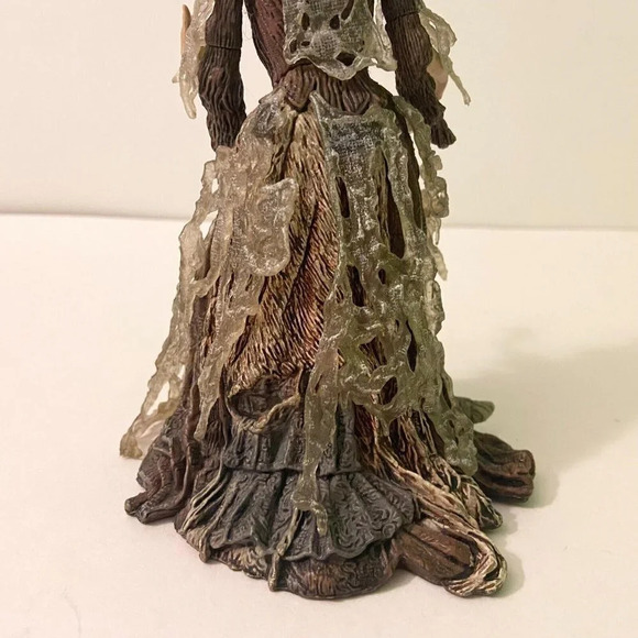 Vintage 1999 McFarlane  The Crone Sleepy Hollow 6 Inch Tall Figure Loose - Picture 7 of 13